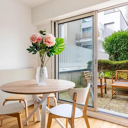 Guestready - Sunlit Sanctuary With A Courtyard Apartamento *